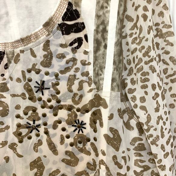 Coldwater Creek Animal Print Top XL Womens Beaded Stretch Chiffon Boho Leopard - Picture 5 of 8